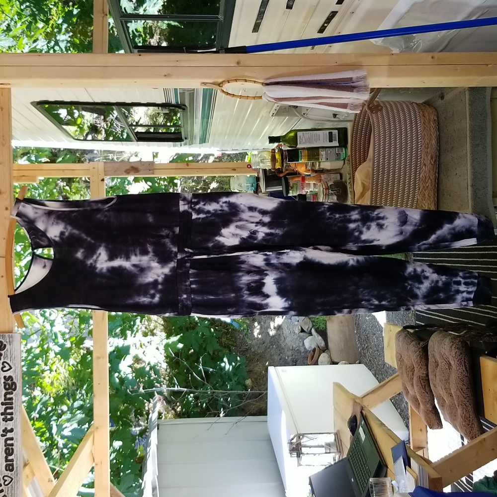 NWOT Medium dark Navy tie-dye Jumpsuit